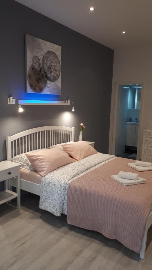 Guesthouse Mila Rovinj Bagian luar foto