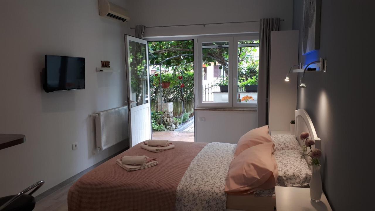 Guesthouse Mila Rovinj Bagian luar foto