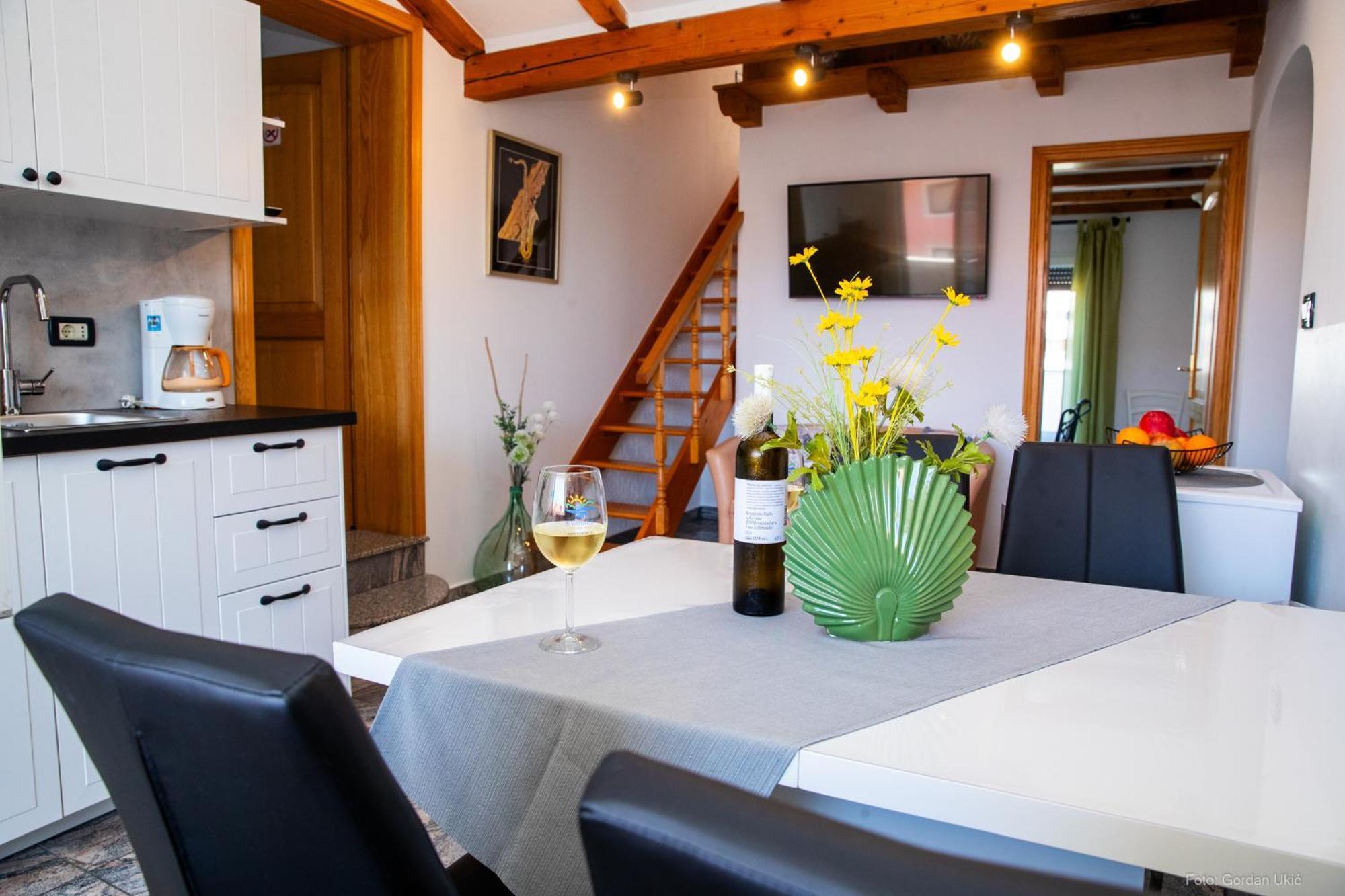 Guesthouse Mila Rovinj Ruang foto