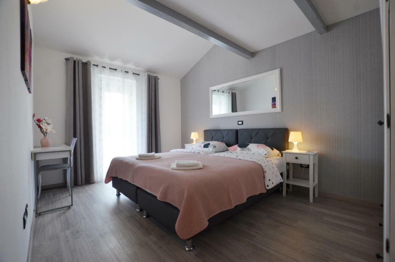 Guesthouse Mila Rovinj Bagian luar foto