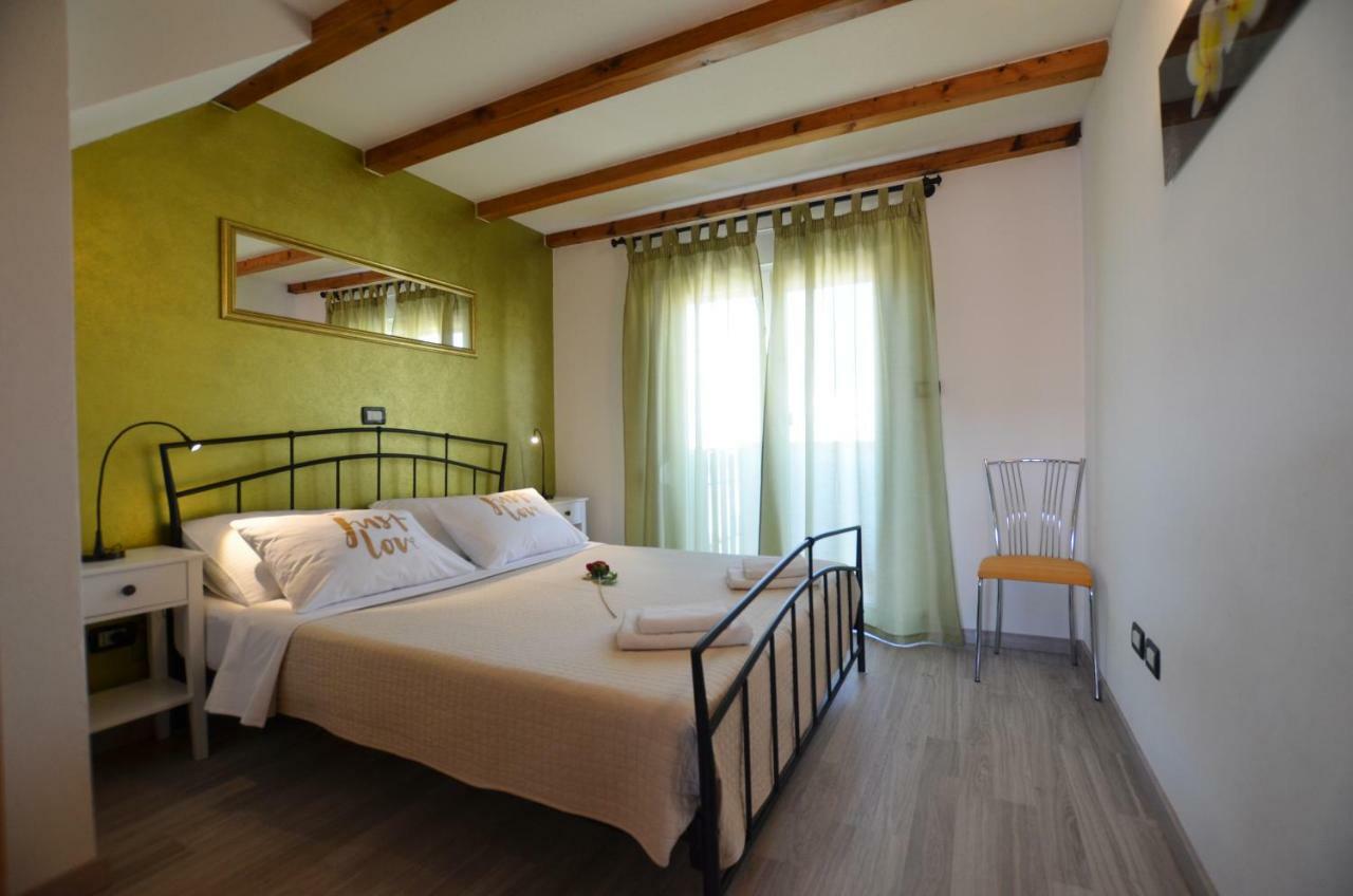 Guesthouse Mila Rovinj Bagian luar foto